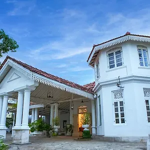 barnes-villa.negombohotels.net/