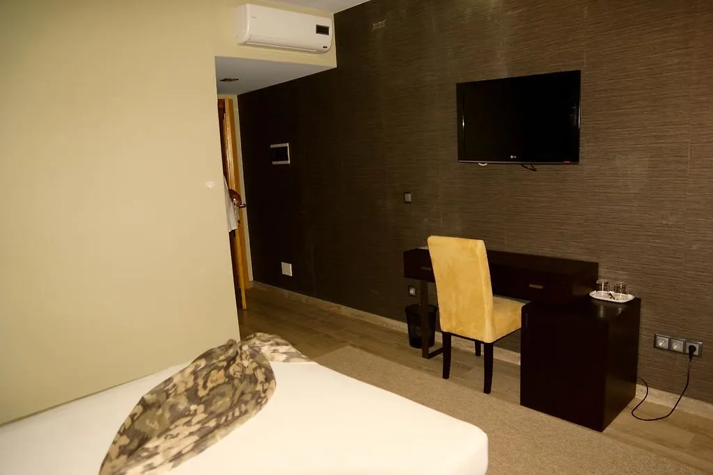 ***  Hotel Praia Confort Cape Verde